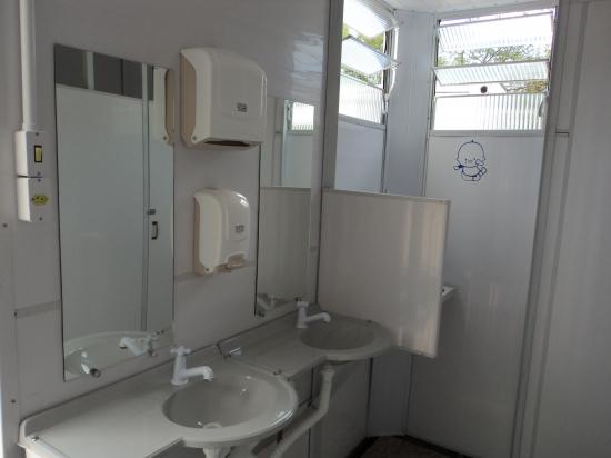 container-vip--banheiro