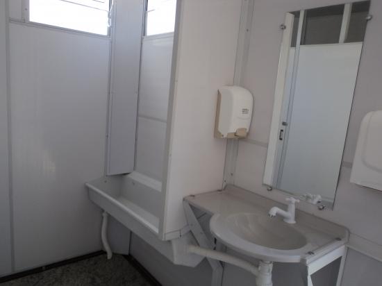 container-vip--banheiro