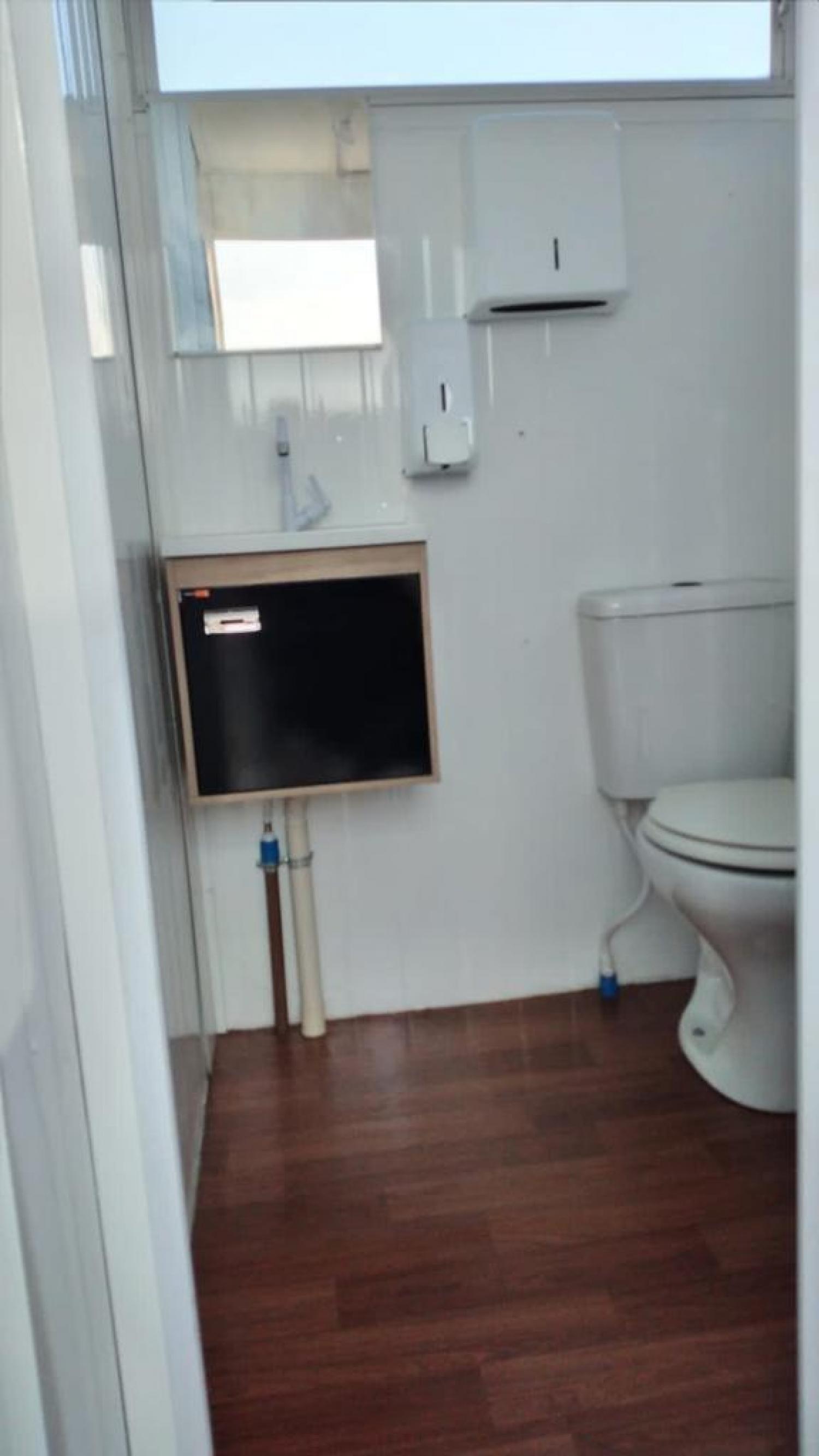 container-guarita-com-wc